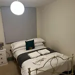 Convenient Budget 4bed Shared Kitchen Leeds (West Yorkshire)